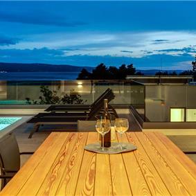 5 bedroom beachfront villa with heated pool near Omis, sleeps 9